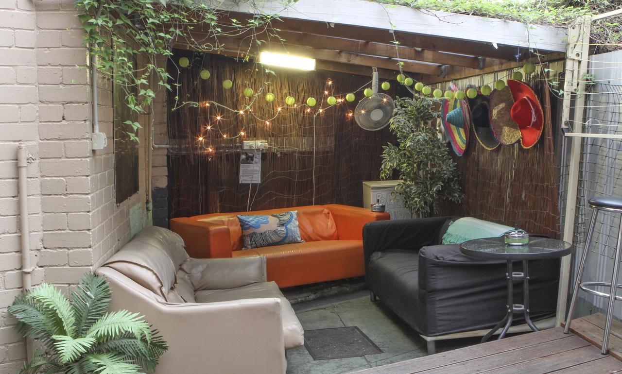 Hostel Landing Pads Richmond Melbourne City Exterior foto