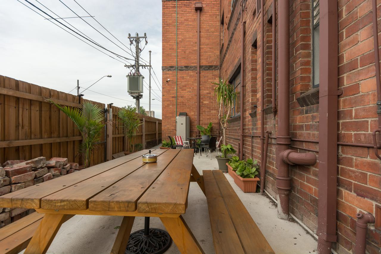 Hostel Landing Pads Richmond Melbourne City Exterior foto